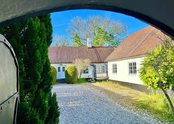 Sydkustens At Tullnaes